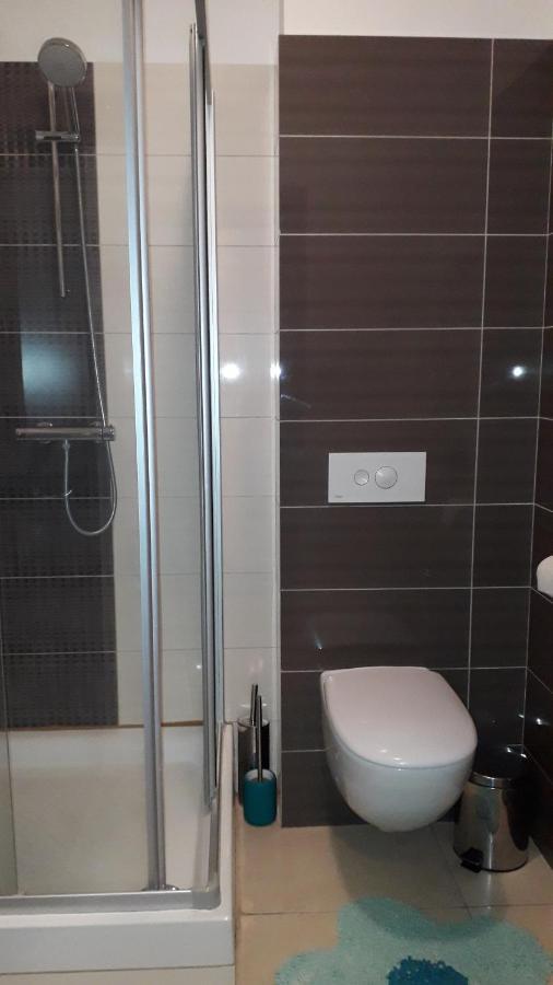 Apartament Lorance *